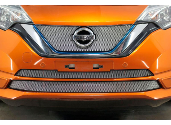 Защита радиатора - NISSAN NOTE (Японец) 2016-2020г.в. (II рестайлинг) Защита радиатора - NISSAN NOTE (Японец) 2016-2020г.в. (II рестайлинг)