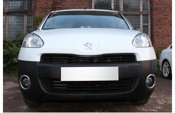Защита радиатора - PEUGEOT PARTNER TEPEE 2012-2015г.в. (II рестайлинг)