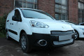 Защита радиатора - PEUGEOT PARTNER TEPEE 2012-2015г.в. (II рестайлинг) Защита радиатора - PEUGEOT PARTNER TEPEE 2012-2015г.в. (II рестайлинг)