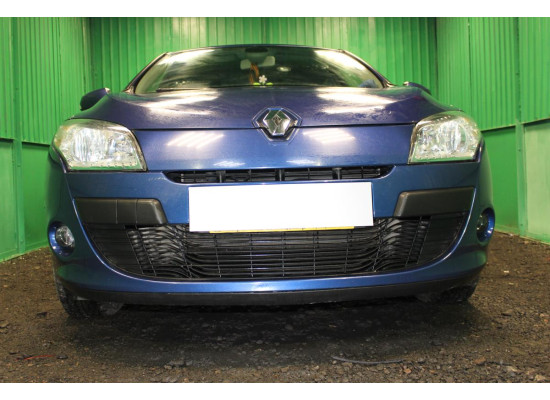 Защита радиатора - RENAULT MEGANE 2009-2012г.в. (III) Защита радиатора - RENAULT MEGANE 2009-2012г.в. (III)
