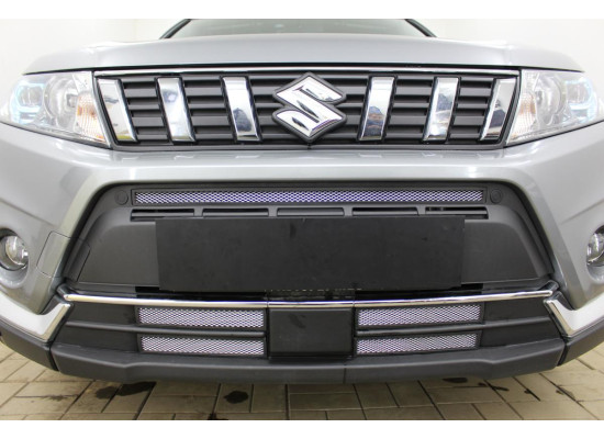 Защита радиатора - SUZUKI VITARA 2018-2024г.в. (IV рестайлинг) Защита радиатора - SUZUKI VITARA 2018-2024г.в. (IV рестайлинг)