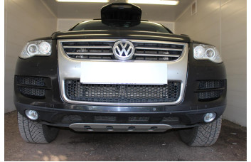 Защита радиатора -  VOLKSWAGEN TOUAREG 2007-2010г.в. (I рестайлинг)