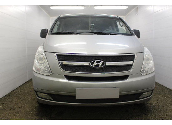 Защита радиатора - HYUNDAI STAREX Н-1 2007-2015г.в. (II) Защита радиатора - HYUNDAI STAREX Н-1 2007-2015г.в. (II)