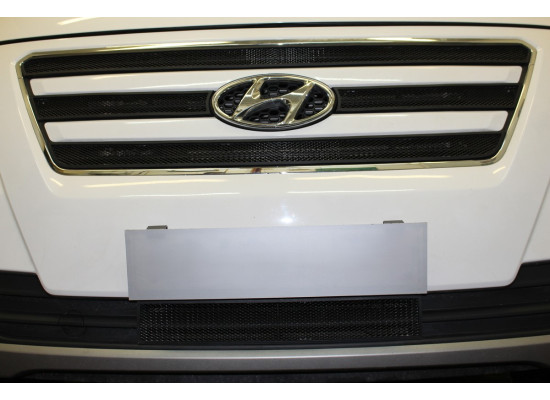 Защита радиатора - HYUNDAI H-1 2017-2022г.в. (II рестайлинг-2)