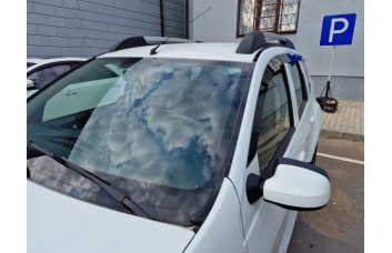 Дефлектор лобового стекла ПРЕМИУМ - RENAULT DUSTER 2010-2015г.в.(I) 