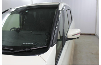 Дефлектор лобового стекла Стандарт - NISSAN SERENA 2016-2019г.в. (V)